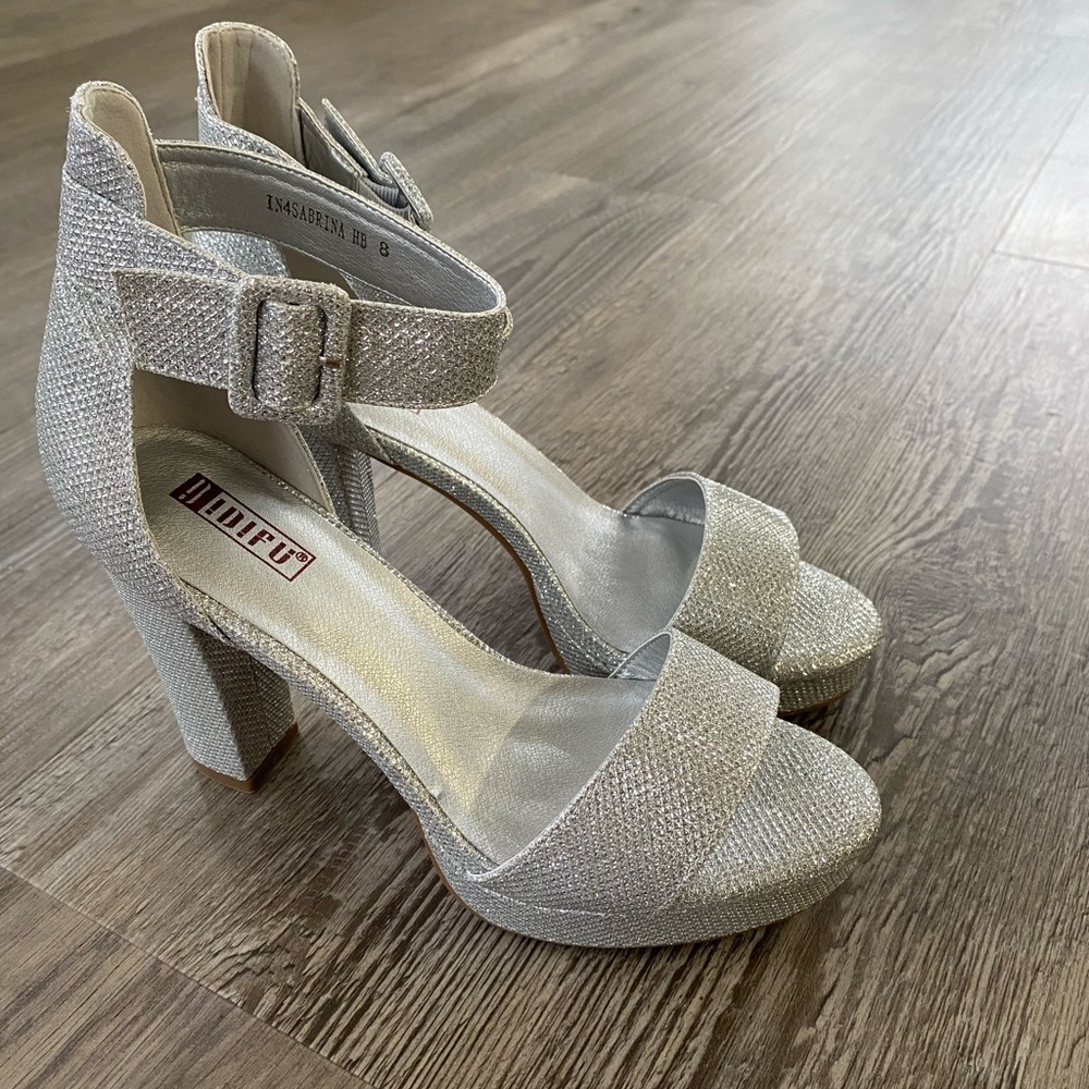 IDIFU Sabrina Platform Chunky High Heels ankle strap heels